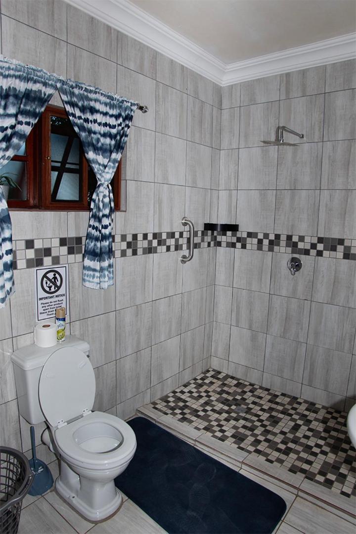 Dei Gratia Guest House Musina Bagian luar foto