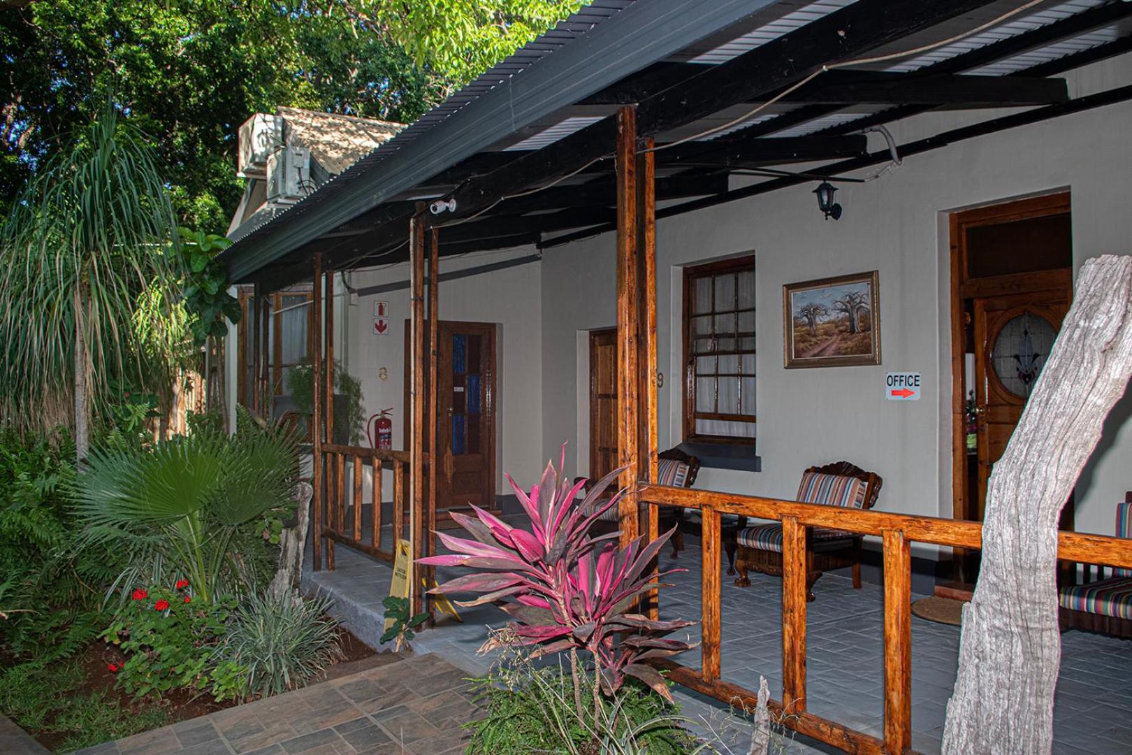 Dei Gratia Guest House Musina Bagian luar foto